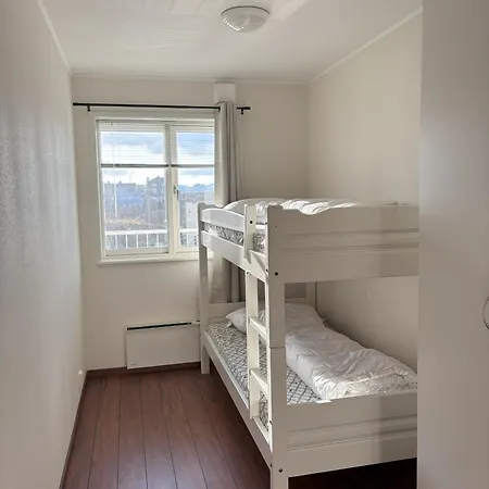 Appartement By The Sea In Henningsvær