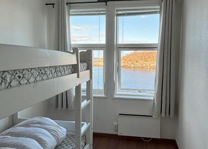 Appartamento By The Sea In Henningsvær